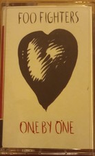 Foo Fighters: One by One