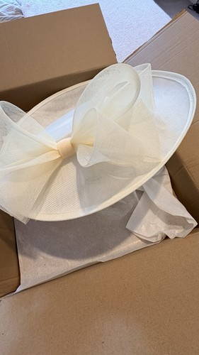 Wedding hat ivory - wedding,