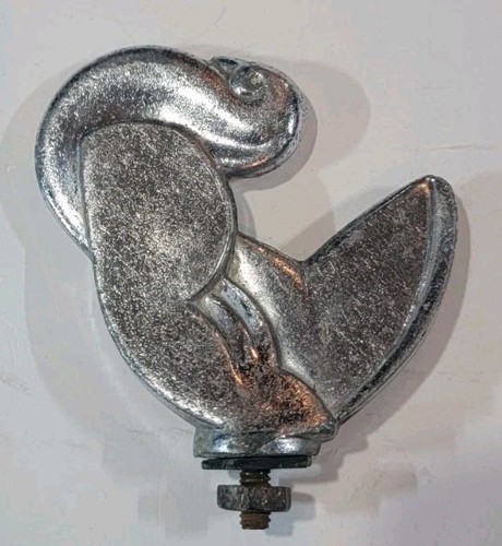 Art deco dove car - deco, mascot