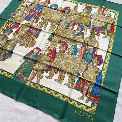 Gucci medieval time - gucci, puppets