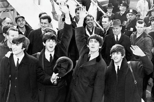 The beatles arrive jfk - beatles,