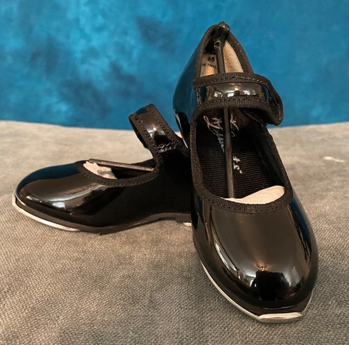 Liberts tap shoes - size, 6