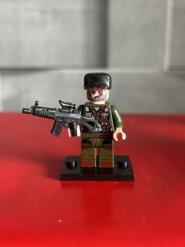 Zombie customised lego horror - customised,