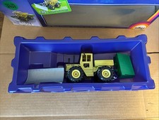 Siku Farmer Serie 3151 MB-TRAC