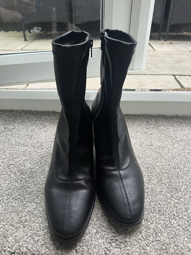 Women black boots - women's,
