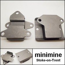 Classic Mini Front Subframe To Automatic Engine Mountings PAIR 22A1018 22A917