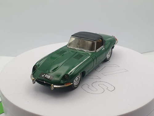 Jaguar type spider dinky - e,