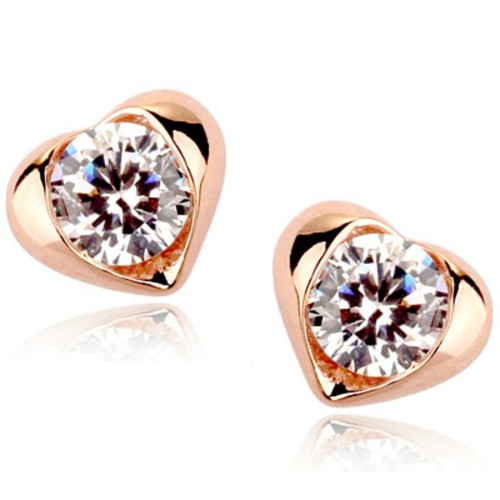 Clear heart shaped - cz,
