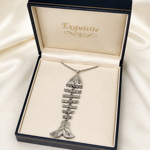Vintage exquisite articulated - vintage,