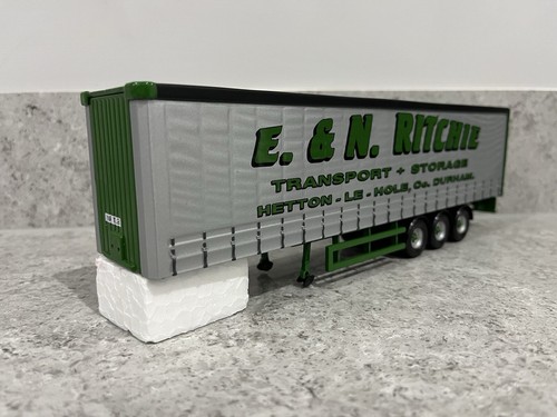 Corgi tri axle curtainside - corgi, tri-axle