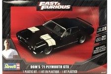 Revell 4477 1:24th scale Fast