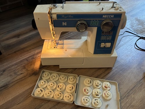 Necchi royal series model - model, 3577