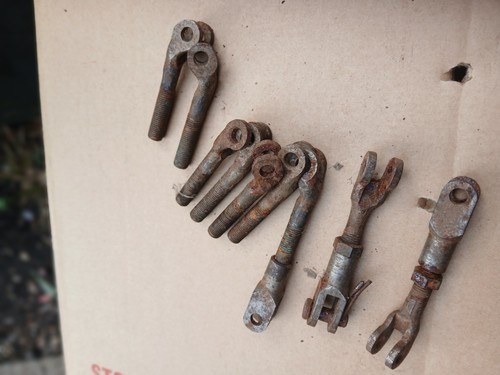 Bsa gearbox adjusters - ,