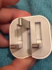 Apple USB-C 20W PD UK Plug Original Genuine Fast Charger