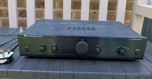 Cambridge audio integrated - audio, a1