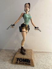 VERY RARE Lara Croft Tomb Raider 14” Statue *READ DESC*