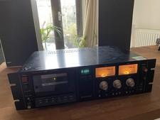 TASCAM 112 PRO CASSETTE PLAYER