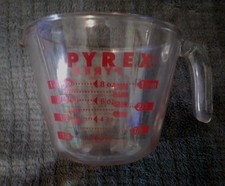 VTG Pyrex Measuring Cup