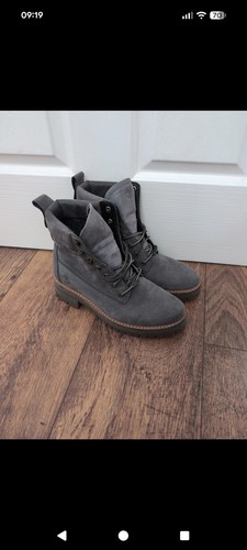 Timberland women grey boots - grey,