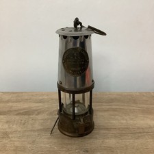 Vintage Eccles Protector miners  Lamp Type 6 M&O Safety Lamp B/28   / A . 78/ 