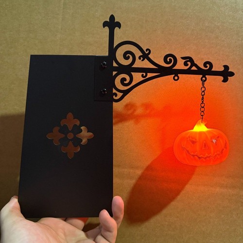 Bookshelf lantern light - lantern,