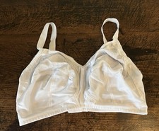 Tesco F&F White Non Wired Full