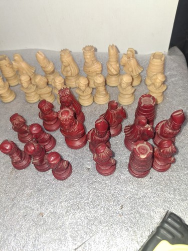 Red white resin chess set - chess,