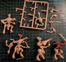 Warhammer 40k Rogue Trader 4 Tyranid Warriors Sprues 1990 Advanced Space Crusade