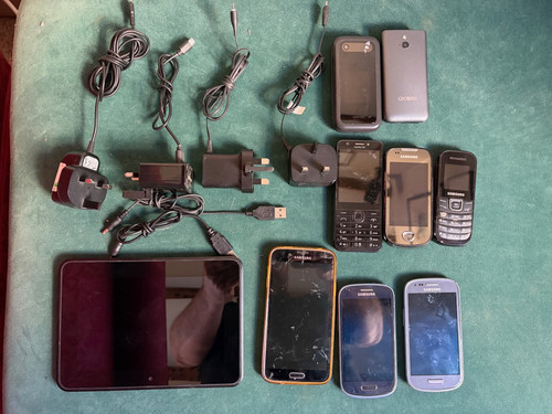 Misc set chargers - chargers,, mobile
