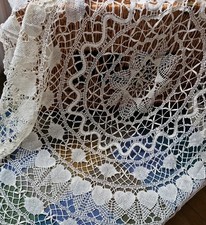 Beautiful vintage cream lace - cream,