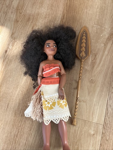 Disney store moana - disney, doll