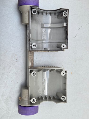 Genuine dyson dc03 - dyson,