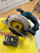 Makita DSS611Z LXT Cordless 18 V Circular Saw with 3ah