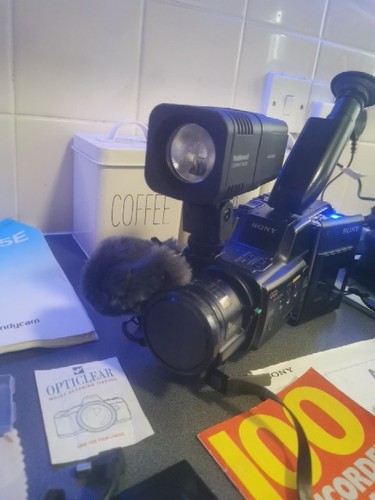 Sony handycam 8mm ccd f335e - sony,