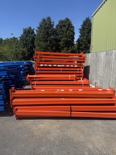 Heavy duty pallet - pallet, racking