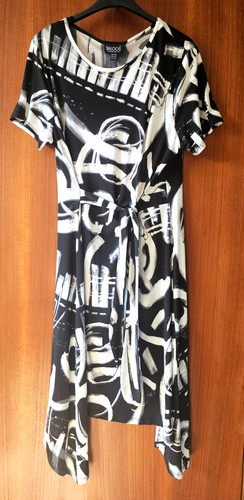 Brand new saloos black - black, /white