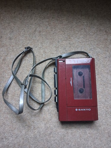 Sanyo red m4440 - sanyo,
