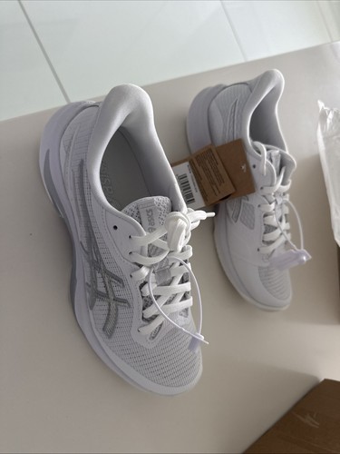 Asic size 5uk brand new - brand,