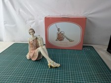 Gorgeous Vintage Leonardo