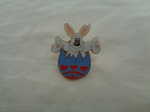 Vintage pin badge tie - vintage,