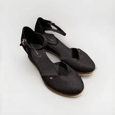 Tommy Hilfiger Ladies Platform