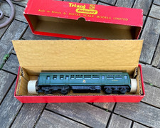Triang r157 class 101 dmu - class,