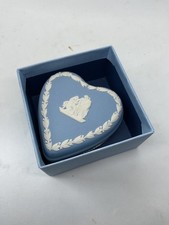 VINTAGE WEDGEWOOD BLUE HEART TRINKET BOX SIGNED -  Excellent Condition