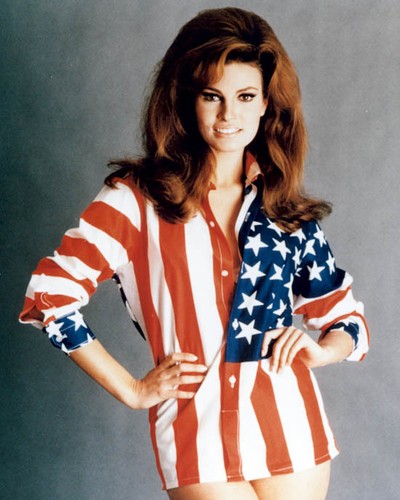 Raquel welch 1037991 8x10 - raquel,