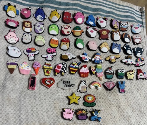 Random croc charms - random,