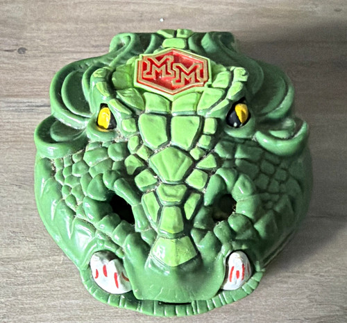 Mighty max slays the - slays,