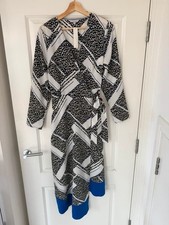 Ladies Red Herring size 14