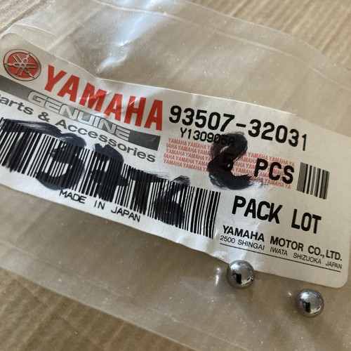 Yamaha 93507 32031 kick - 93507-32031, x2