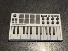 Akai MPK Mini MK3 Midi Controller Keyboard Grey Edition Excellent Condition