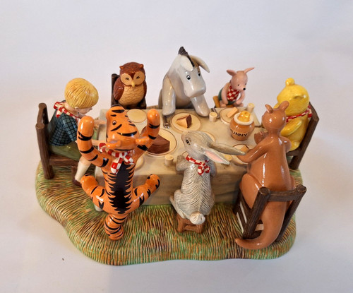Royal doulton rare winnie the - winnie,